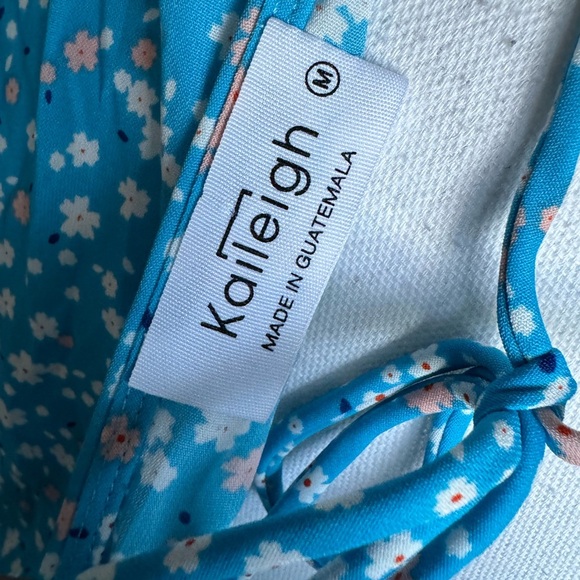 Kaileigh Stitch Fix Dorinda Blue Floral Sun Dress NWOT Size Medium - Picture 4 of 4